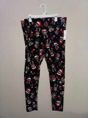 BNWT, holiday time, girls Christmas graphic leggings, size large 12/14